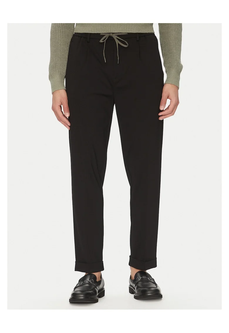 Pantaloni barbati  negru