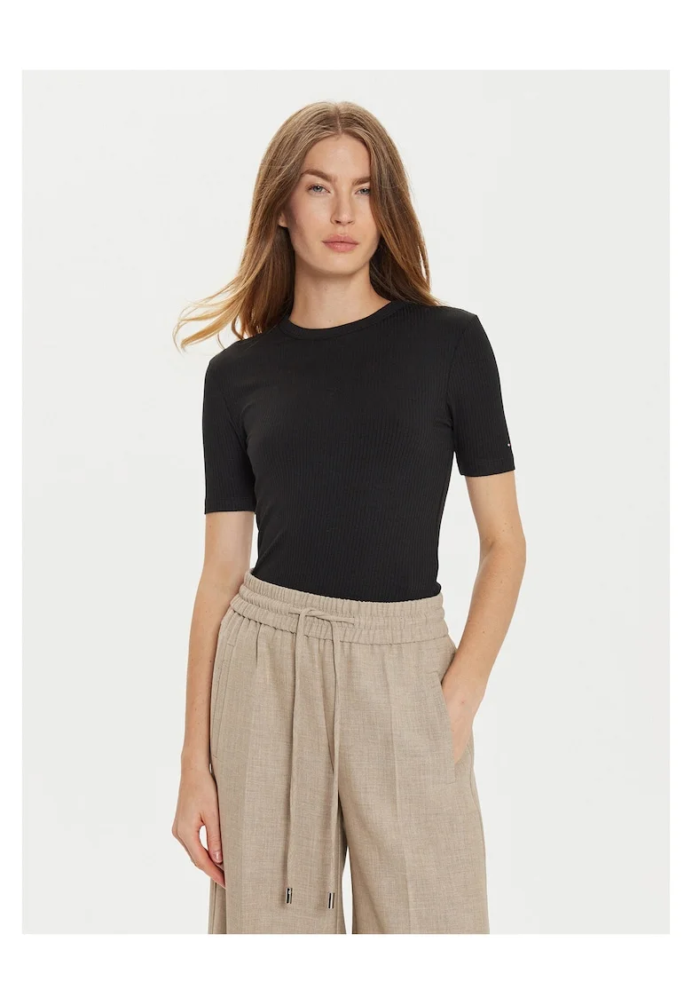 Tricou,  Negru