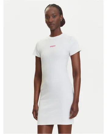 Rochie casual dama  ecru, 2 caracteristici reprezentative