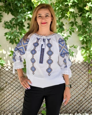 Ie Traditionala Mariana 5