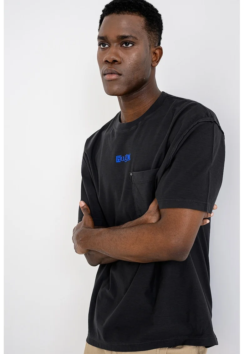 Tricou lejer cu buzunar pe piept, Gri antracit