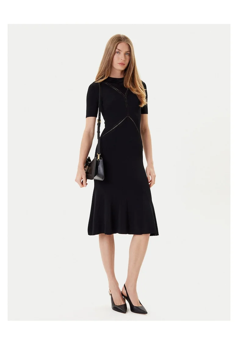 Rochie, tricotata de dama,