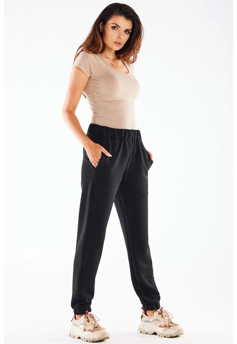 Pantaloni dama