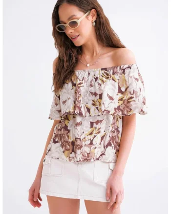 Tricou dama,  imprimeu floral, umeri goi, maro camel, multicolor