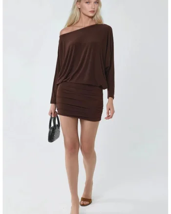 Rochie mini  mulata, guler asimetric, maro, jerseu