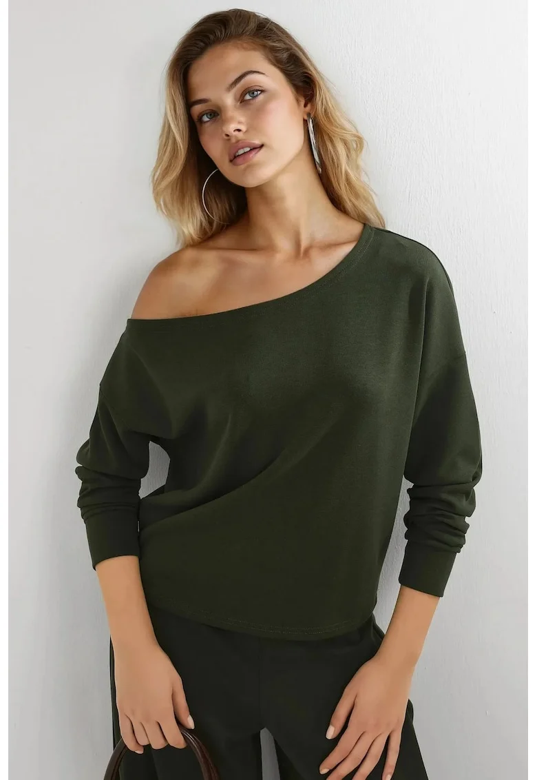 Hanorac  femei, guler asimetric, croiala relaxata, verde padure, textil