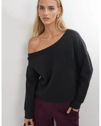 Hanorac dama,  guler asimetric, negru, textil