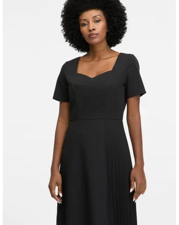 Rochie cu croiala A si decolteu sweetheart, Negru stins