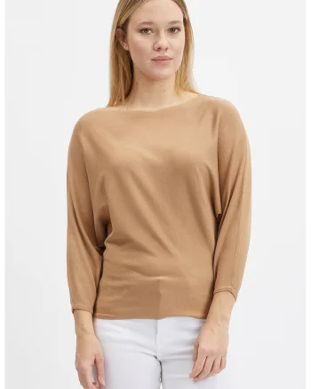 Pulover cu maneci liliac, Caramel