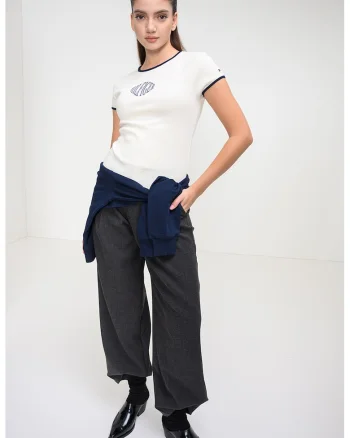 Tricou slim-fit din bumbac, Crem/Bleumarin