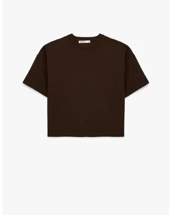 Tricou cu decolteu rotund, Maro inchis