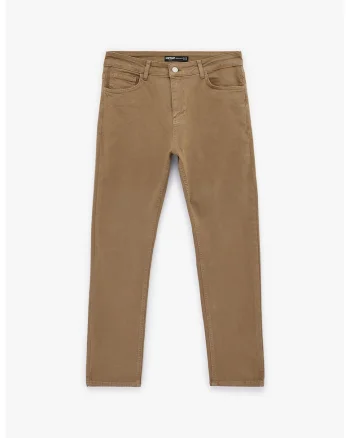Pantaloni slim fit cu talie medie, Caramel