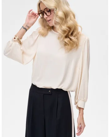 Bluza uni cu maneci trei sferturi Flora