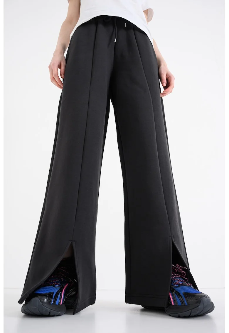 Pantaloni de trening relaxed-fit cu slituri la terminatie ESS, Negru