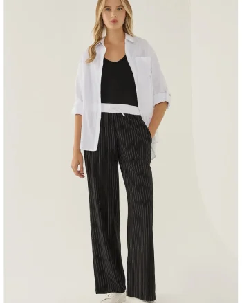 Pantaloni drepti cu talie inalta