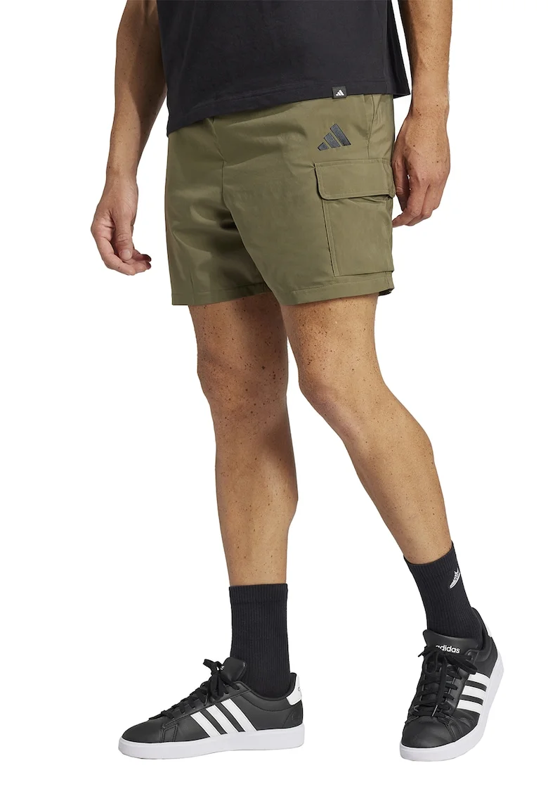 Pantaloni scurti cargo Chelsea Essentials, Verde masliniu