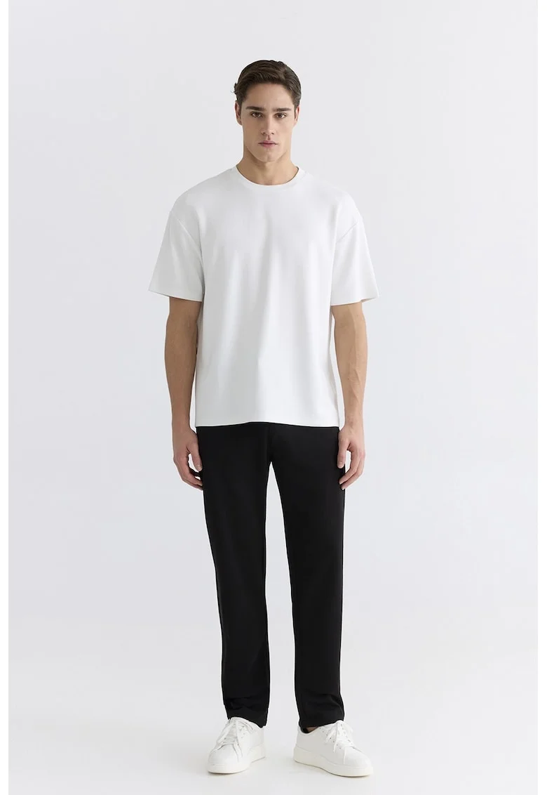 Pantaloni slim fit de trening cu snur si buzunare cu fermoar, Negru
