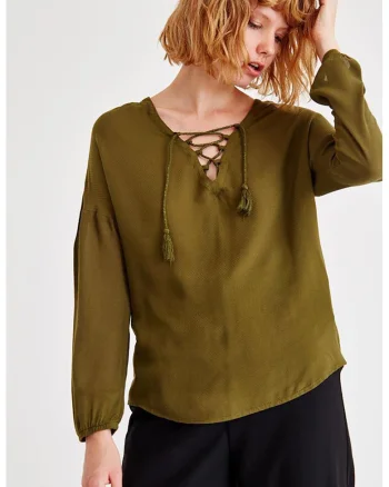 Bluza cu decolteu in V si sireturi, Verde masliniu