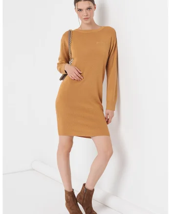 Rochie tricotata cu spate decupat, Maro camel