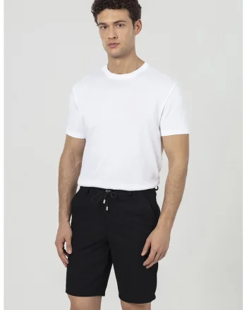 Pantaloni scurti cu croiala slim-fit si aspect texturat, Negru