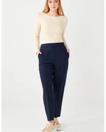 Bluza slim-fit cu decolteu rotund, Crem