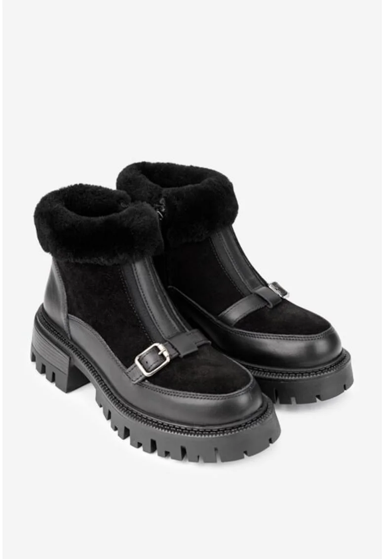 Ghete negre din piele intoarsa, Negru