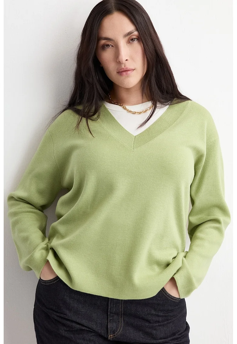Pulover tricotat fin cu decolteu in V, Verde lime