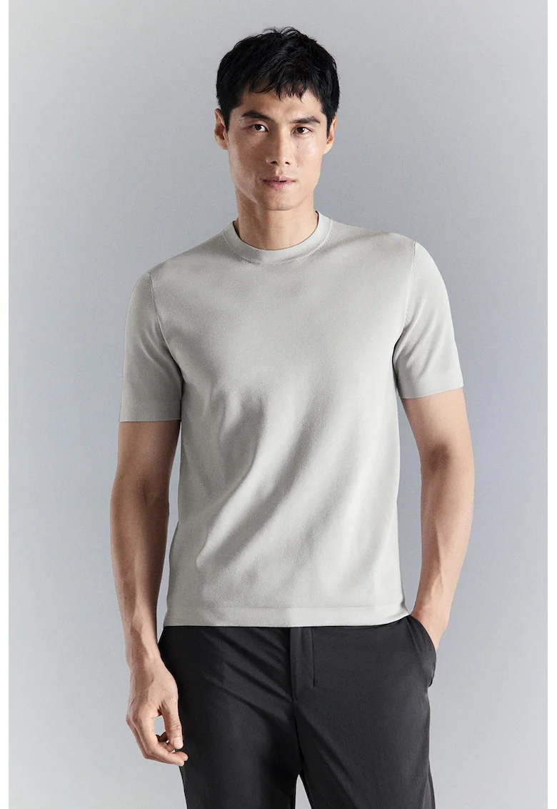 Tricou cu decolteu la baza gatului si model uni, Alb fildes