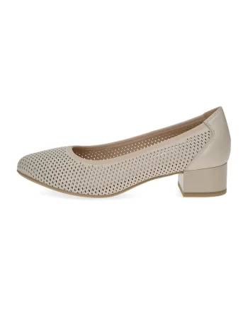 Pantofi de piele cu perforatii, Bej deschis