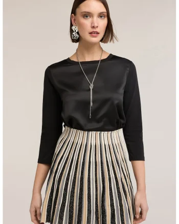 Bluza uni cu decolteu rotund, Negru