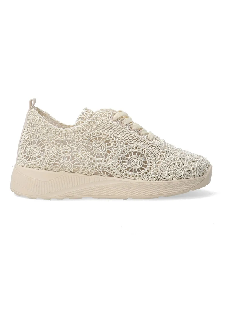 Pantofi sport din material textil cu design perforat