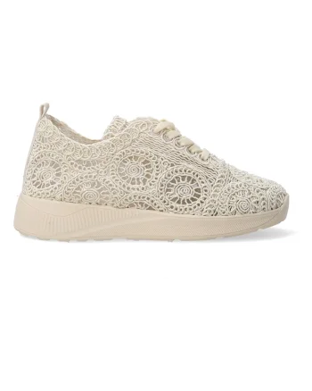 Pantofi sport din material textil cu design perforat