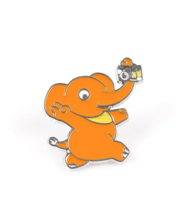 Brosa martisor elefant portocaliu