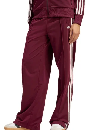 Pantaloni de trening cu croiala ampla si slituri laterale, Alb/Rosu inchis