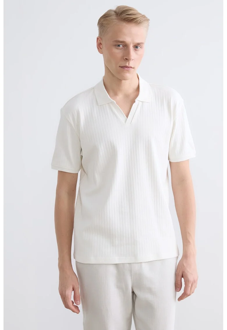 Tricou polo cu decolteu in V, Alb murdar