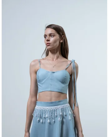 Top crop de in, Albastru deschis