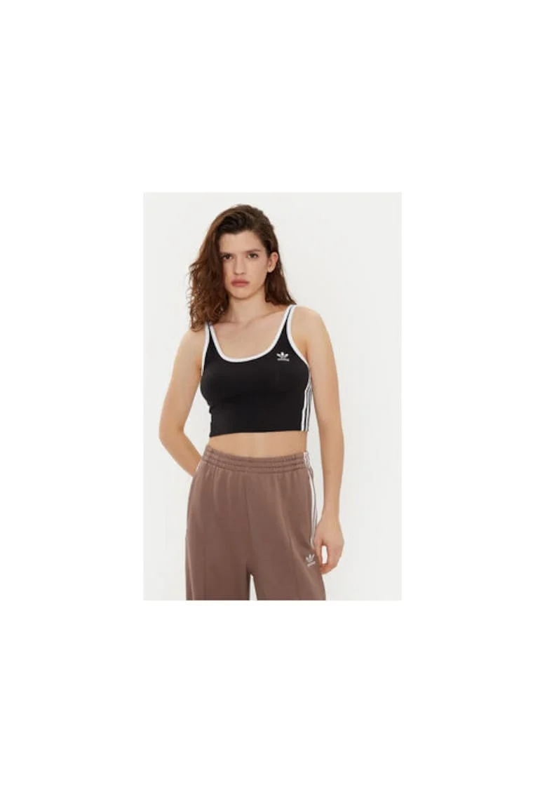 Top crop cu decolteu amplu