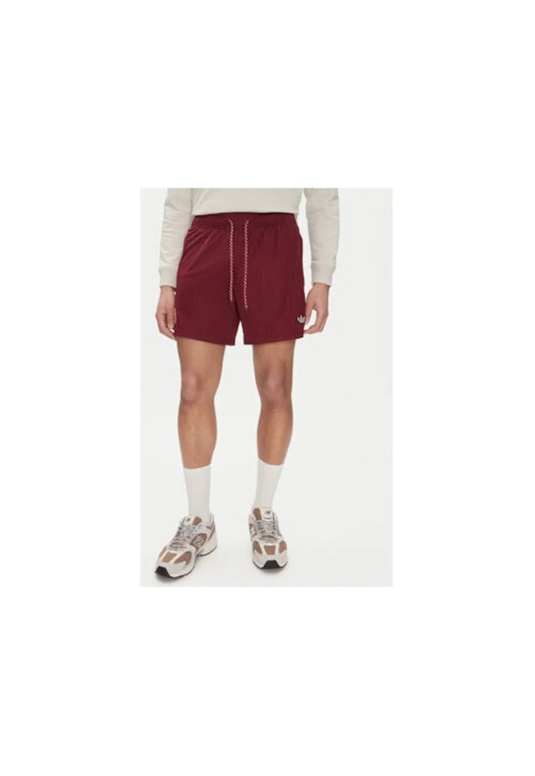 Pantaloni scurti cu snur ajustabil