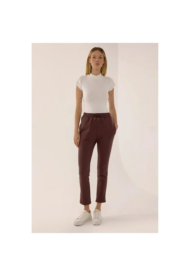 Pantaloni sport dama,  slim fit, cordon, maro, bumbac-poliester