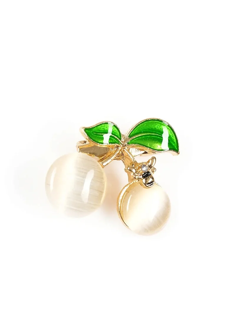 Brosa martisor cirese cu albina