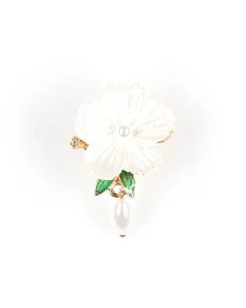 Brosa martisor floare alba cu perla