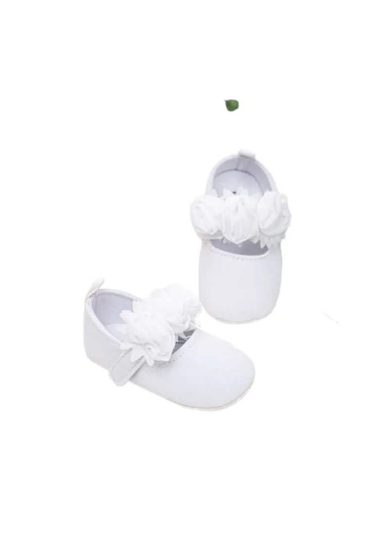 Pantofiori Bebelusi Eleganți cu Flori Albe - Primii Pași, Confort și Siguranță