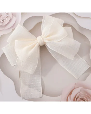Clama de Par Eleganta Crem pentru Fetite – Accesoriu Perfect pentru Evenimente Speciale si Zilnice