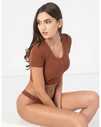 Tricou crop de casa cu aspect striat, Caramiziu