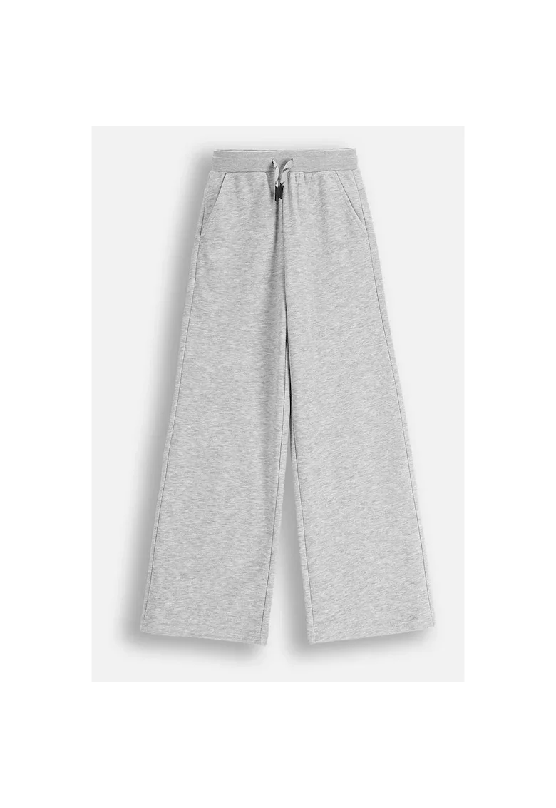 Pantaloni sport evazati cu buzunare,