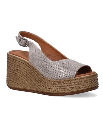 Sandale din piele cu talpa wedge si iuta aplicata
