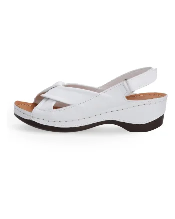 Sandale din piele cu talpa demi-wedge