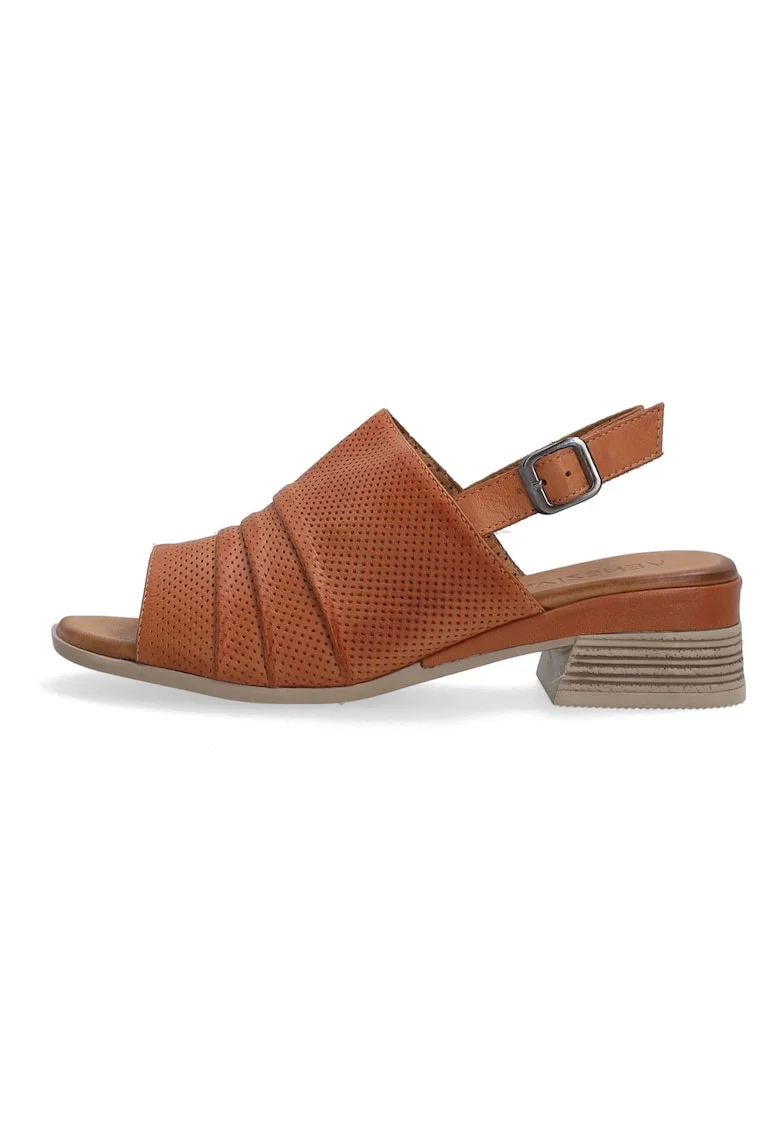 Sandale din piele cu aspect perforat