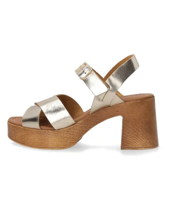 Sandale din piele cu curele incrucisate