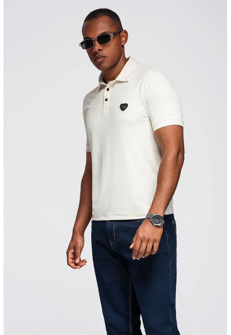 Tricou polo cu fenta cu nasturi, Alb murdar